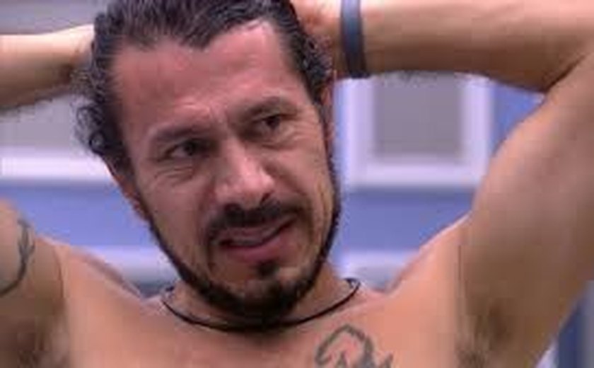 Rômulo afirma que sonha em ser eliminado do 'BBB 17'