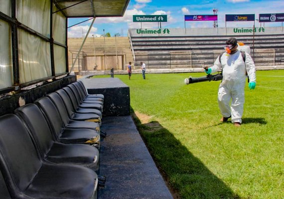Prefeitura realiza higienização e prepara Estádio Municipal para Campeonato Alagoano