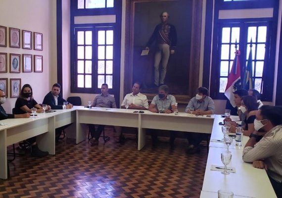 Associação Comercial quer reforço no policiamento na orla de Maceió