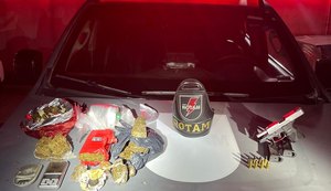 PM flagra crimes de tráfico e porte ilegal de arma durante ocorrências em Maceió e Pilar