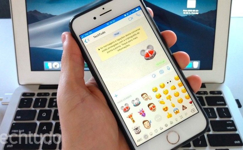 WhatsApp para iPhone ganha suporte ao Memoji na versão beta