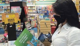 Livro 'Andrezinho e a árvore mágica' está disponível na livraria do shopping de Arapiraca