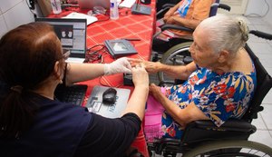 TRE de Alagoas leva serviços eleitorais a lar de idosos em Maceió