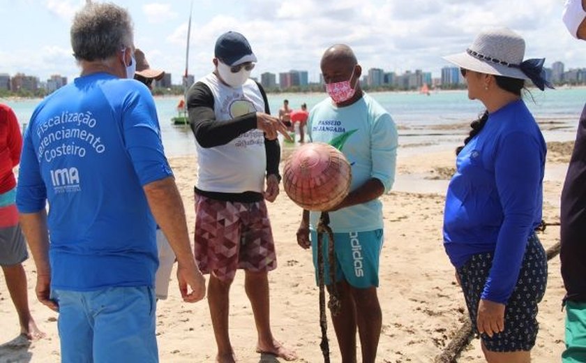 IMA se reúne com pescadores para reorganizar passeios às piscinas naturais da Pajuçara