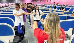 UNINASSAU Maceió leva cinesioterapia para os colaboradores da AlmavivA