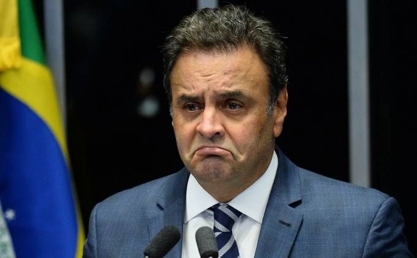 Defesa de Aécio Neves vai recorrer ao Supremo contra afastamento