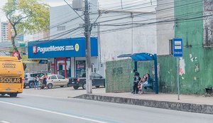 Ponto de ônibus na Avenida Fernandes Lima será alterado, confira novo local