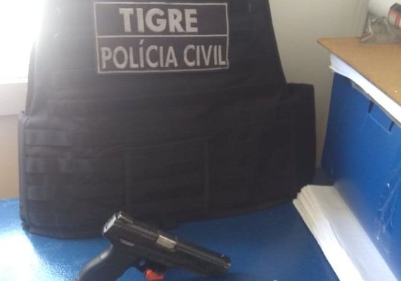 Foragido da Justiça atira nos policiais durante operação na parte alta