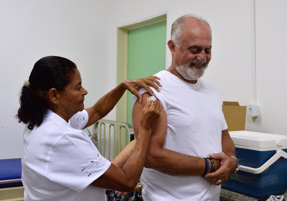 Sabe quais as vacinas do Calendário Nacional de Vacinação do Idoso? Especialista da Sesau informa