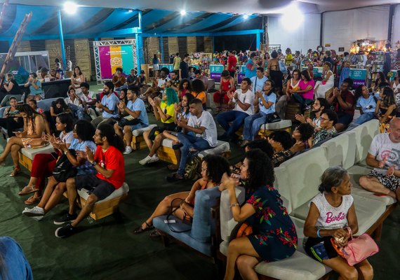 'Vamos Subir a Serra' vai à Serra da Barriga nesta quinta (16) com capacitação antirracista para professores da rede municipal