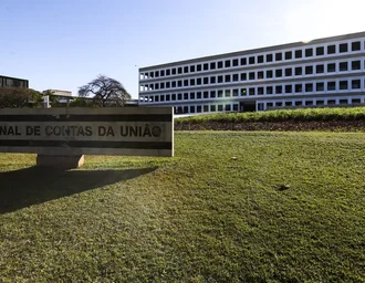 Câmara aprova PEC que considera tribunais de Contas órgãos permanentes