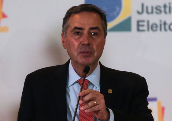 PT, PSB, PCdoB e PV vão pedir ao TSE extensão de prazo para formar federação