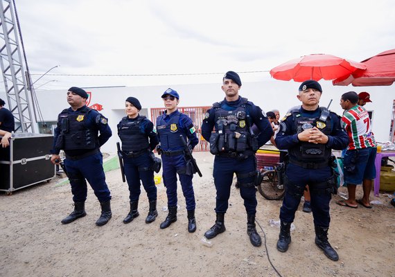 Guarda Municipal de Palmeira/AL ganha aval do Ministério da Justiça para uso de porte de arma  de fogo