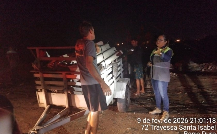 Veículo é apreendido por descarte irregular de material de construção no Barro Duro