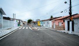 Governo entrega vias pavimentadas e autoriza construção de ginásio poliesportivo em Palestina