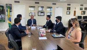 JHC se reúne com ministro Onyx Lorenzoni e anuncia projeto Brasil em Campo