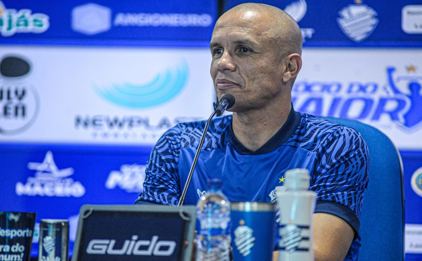 CSA reapresenta o técnico Higo Magalhães em entrevista coletiva