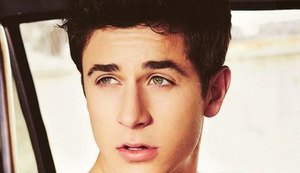 Ator da Disney é preso em aeroporto de Los Angeles