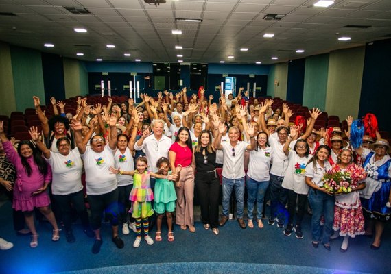 4ª Mostra Cultural da Semdes reúne usuários do Serviço de Convivência