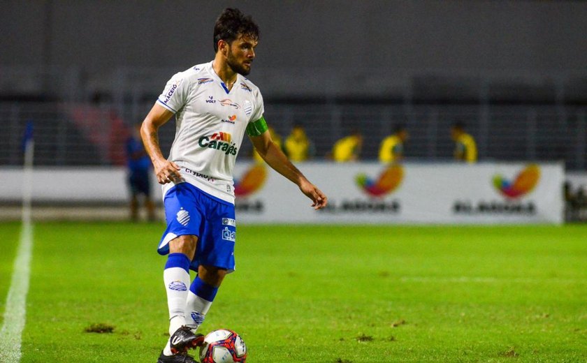 CSA anuncia saída de Norberto para o Cruzeiro e oficializa contratação de Reinaldo