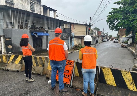 Ladeira José Cardoso, no Bom Parto, é liberada para fluxo de veículos