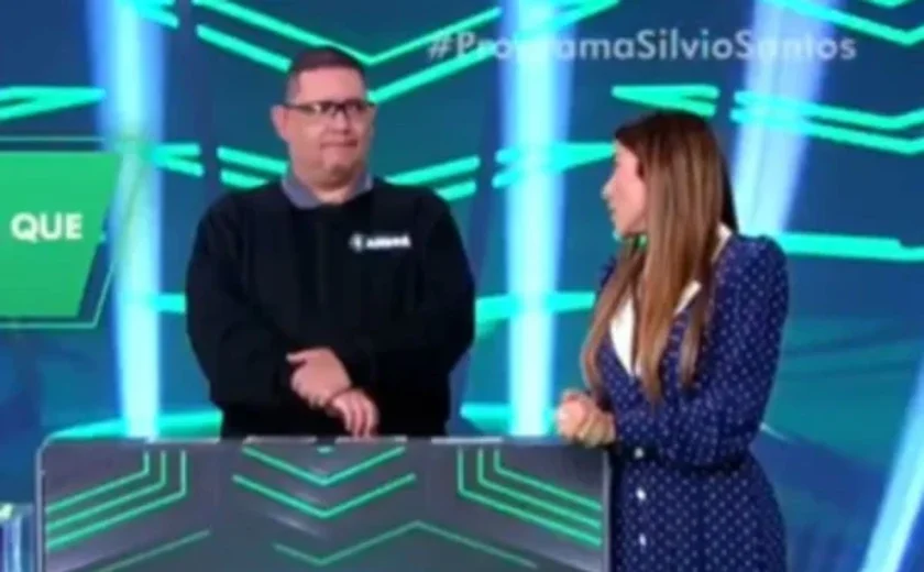 Participante perde R$ 100 mil ao pedir ajuda de universitários no Show do Milhão; veja vídeo
