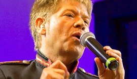 Cantor Roberto Leal luta há dois anos contra câncer e pode ficar cego