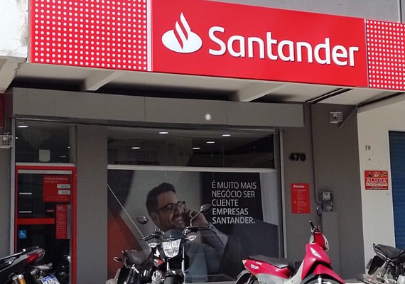 Santander acelera ritmo de inaugurações de agências em Alagoas
