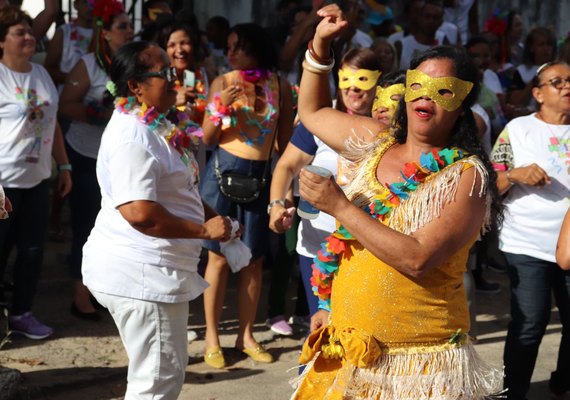 Bloco Maluco Beleza festeja 32ª edição do tradicional desfile de Carnaval