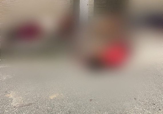 Três jovens são mortos por suspeitos encapuzados