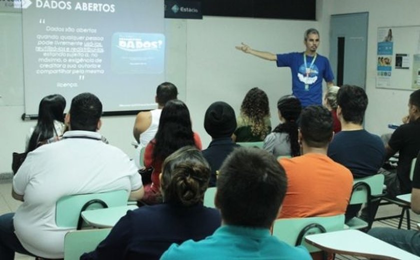 Alagoas contribui na discussão de dados abertos governamentais
