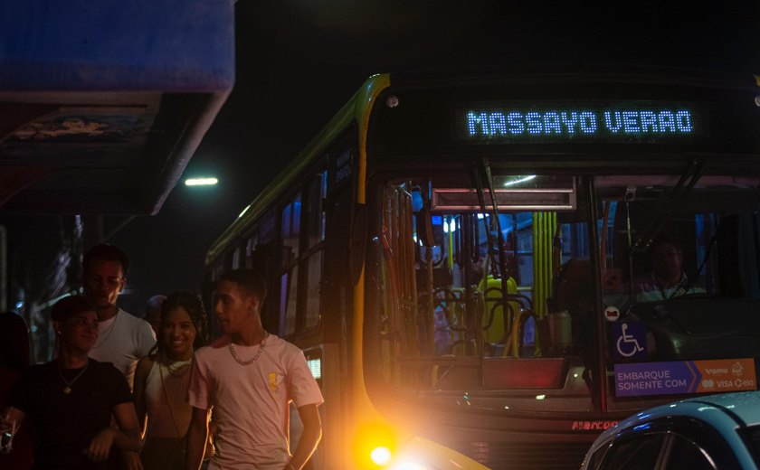 Confira as linhas gratuitas de ônibus do Verão Massayó 2025