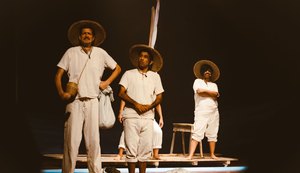 Espetáculo teatral revive aventura dos jangadeiros alagoanos em Maceió