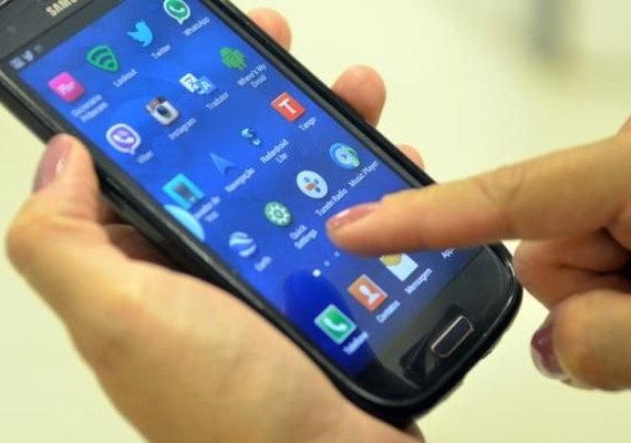 Contas de telefone ficam mais caras a partir deste mês após mudança no ICMS