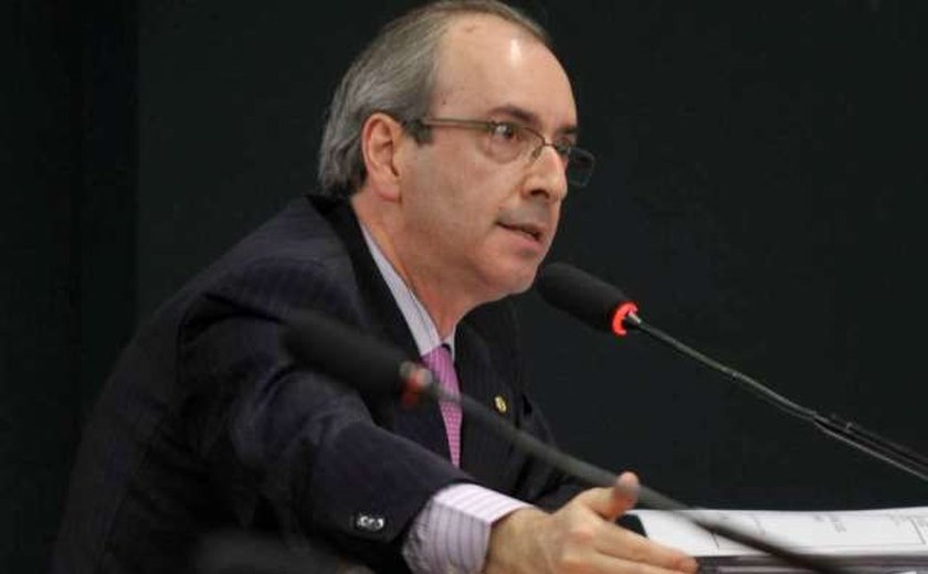 Cunha depõe na Polícia Federal de Curitiba e nega que 'vendeu silêncio'