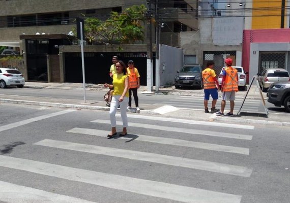 Volta às aulas: SMTT realiza ação educativa nas escolas em Maceió