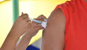 Saúde alerta sobre a importância da vacinação contra o vírus da Covid-19