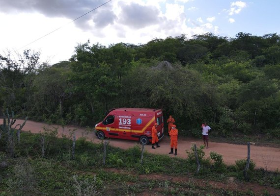 Após um mês, bombeiros resgatam corpo de homem que desapareceu na Serra da Caiçara