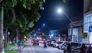 Conjunto Graciliano Ramos vai receber iluminação 100% em LED