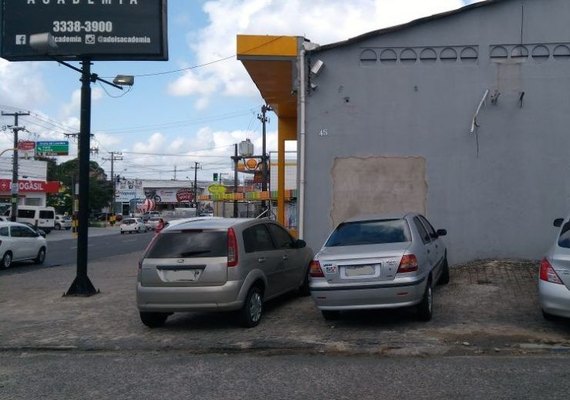Bolsonaro faz novo passeio nas ruas após deixar hospital das Forças Armadas