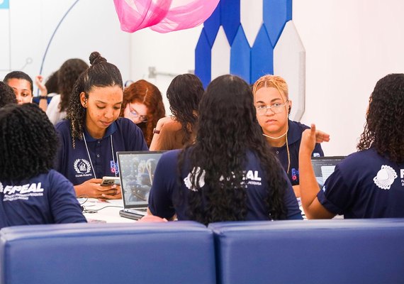 Maratona de inovação para mulheres impulsiona presença feminina na tecnologia em Alagoas