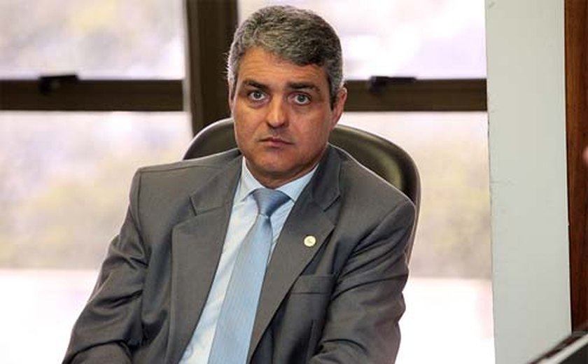 TRE/AL determina suspensão de uso de minitrio como meio autônomo de propaganda eleitoral
