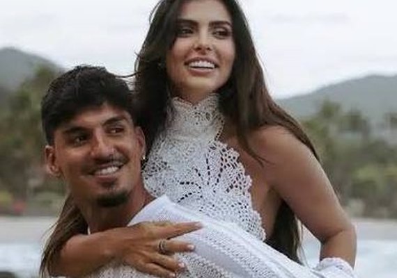 Gabriel Medina e Isabella Arantes anunciam a perda do bebê com apenas três meses de gestação