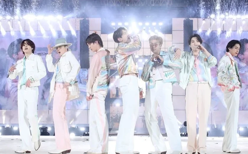 BTS confirma turnê mundial com três shows no Brasil em 2026