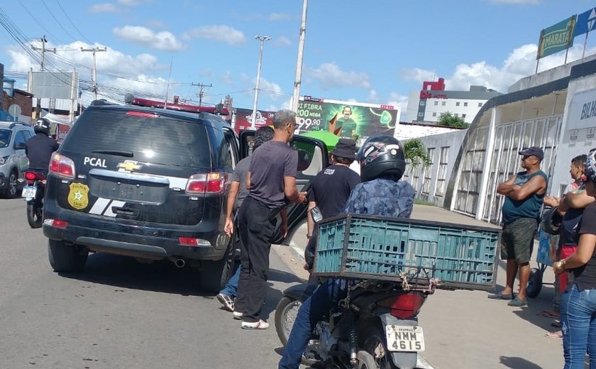 Os óculos do “estou bem” e o estetoscópio do “estou aqui”