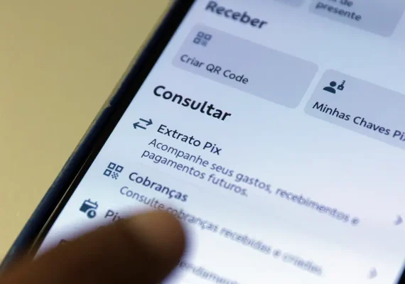 Número de transações com Pix caem 10% após proibição de bets