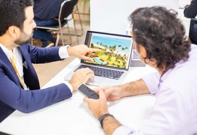 Alagoas aposta no turismo de luxo para ampliar conexões internacionais em feira em São Paulo