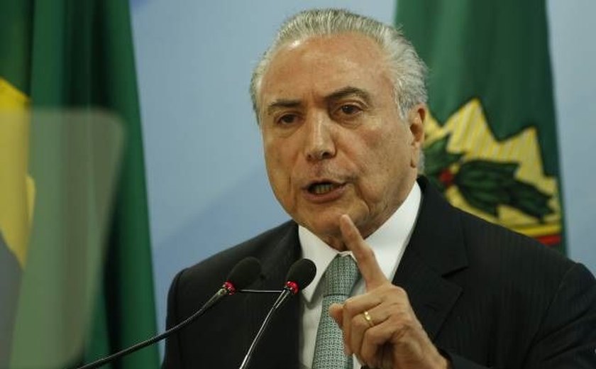 Relator da reforma tributária apresenta proposta a Michel Temer e a ministros