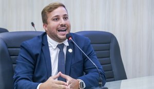Câmara de Maceió vai investigar ataques homofóbicos contra vereador Rodolfo Barros