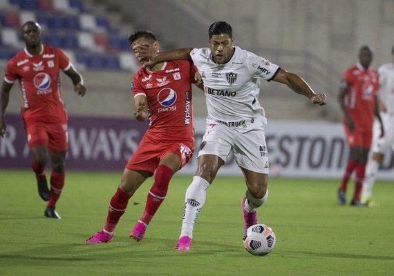 Atlético-MG vence e garante classificação para oitavas